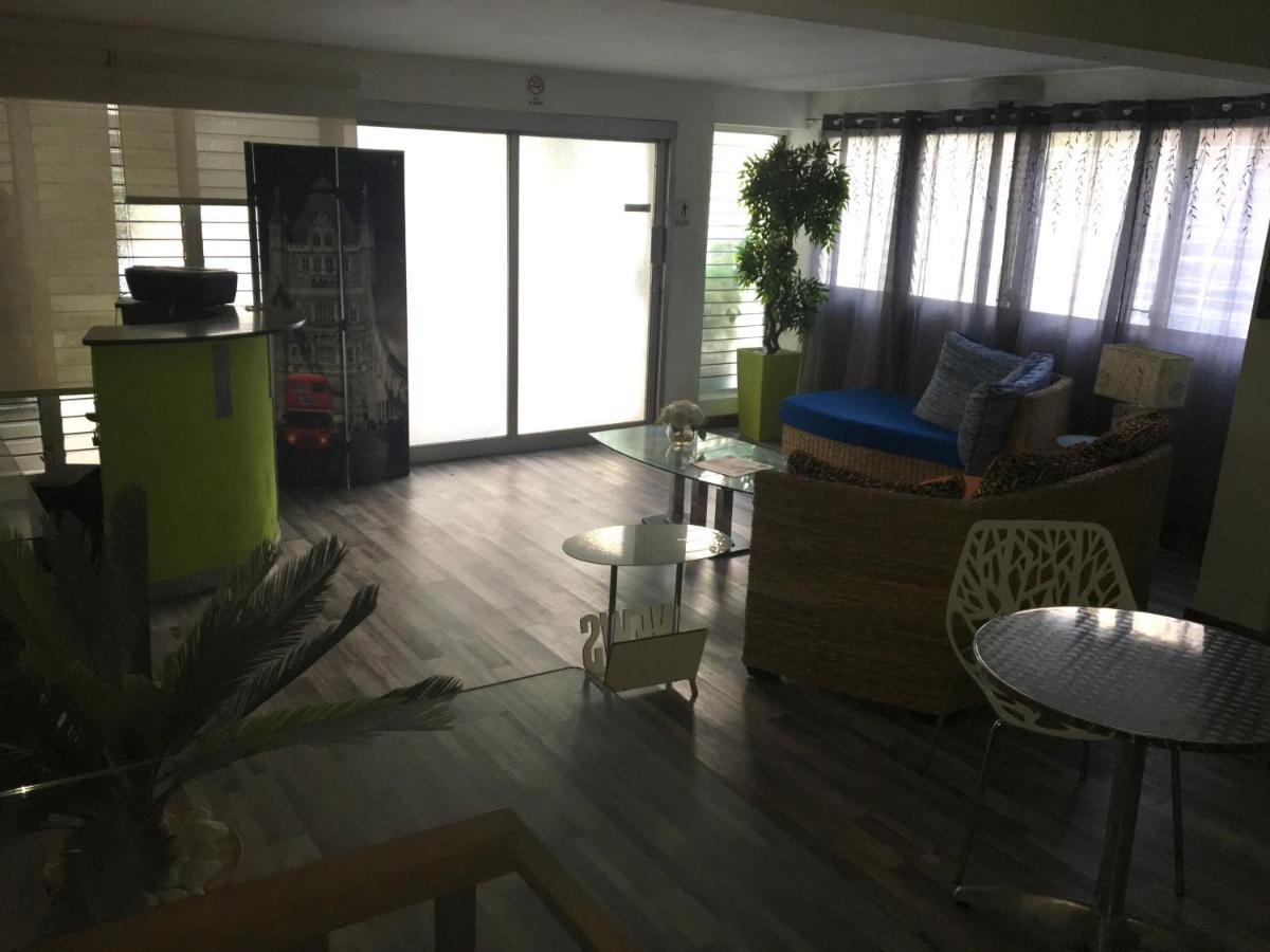 Serenade Lodging Rooms パナマ・シティー エクステリア 写真